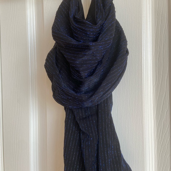 Tied Backless Ruched Glitter Halter Neck Bodysuit - Picture 7 of 9